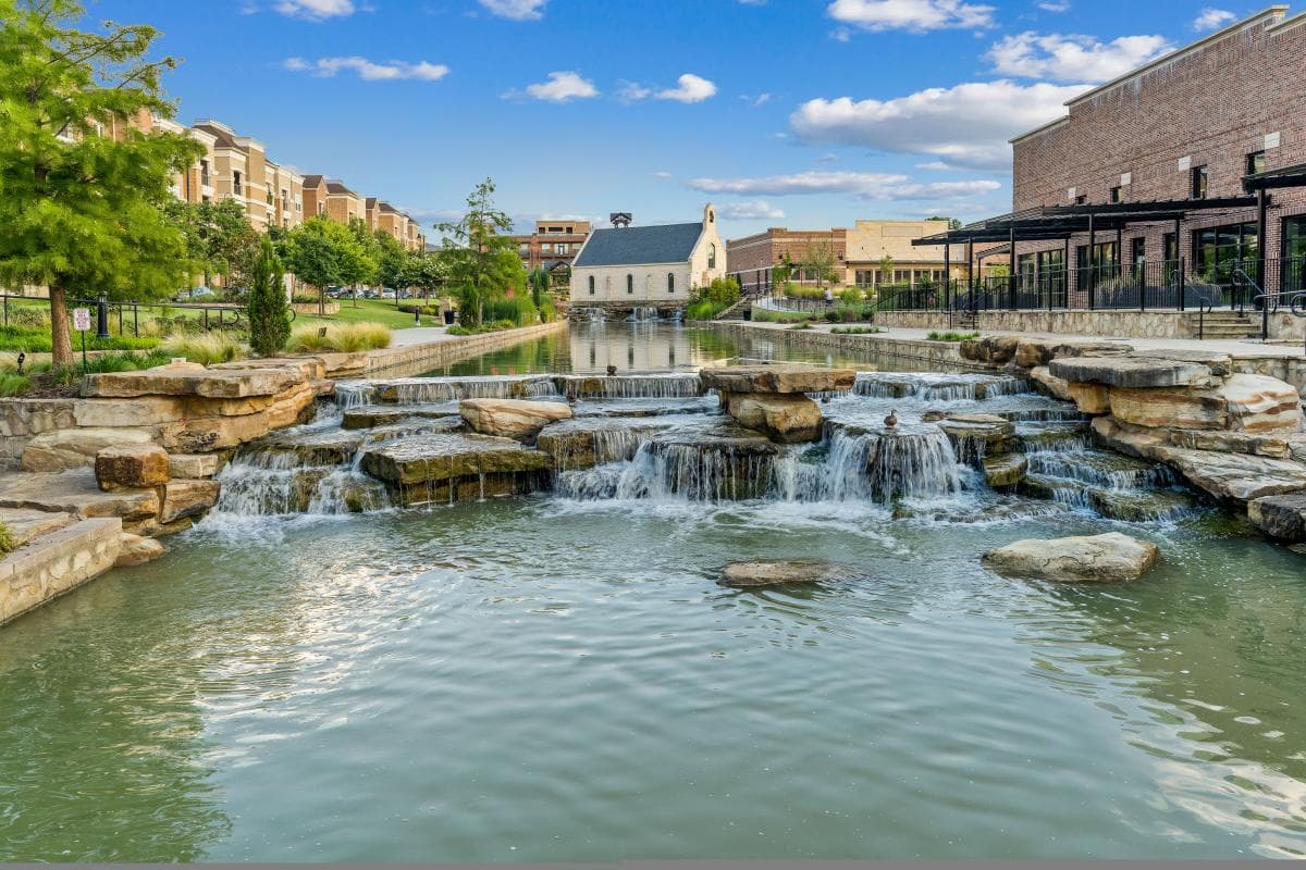 Flower Mound, Texas